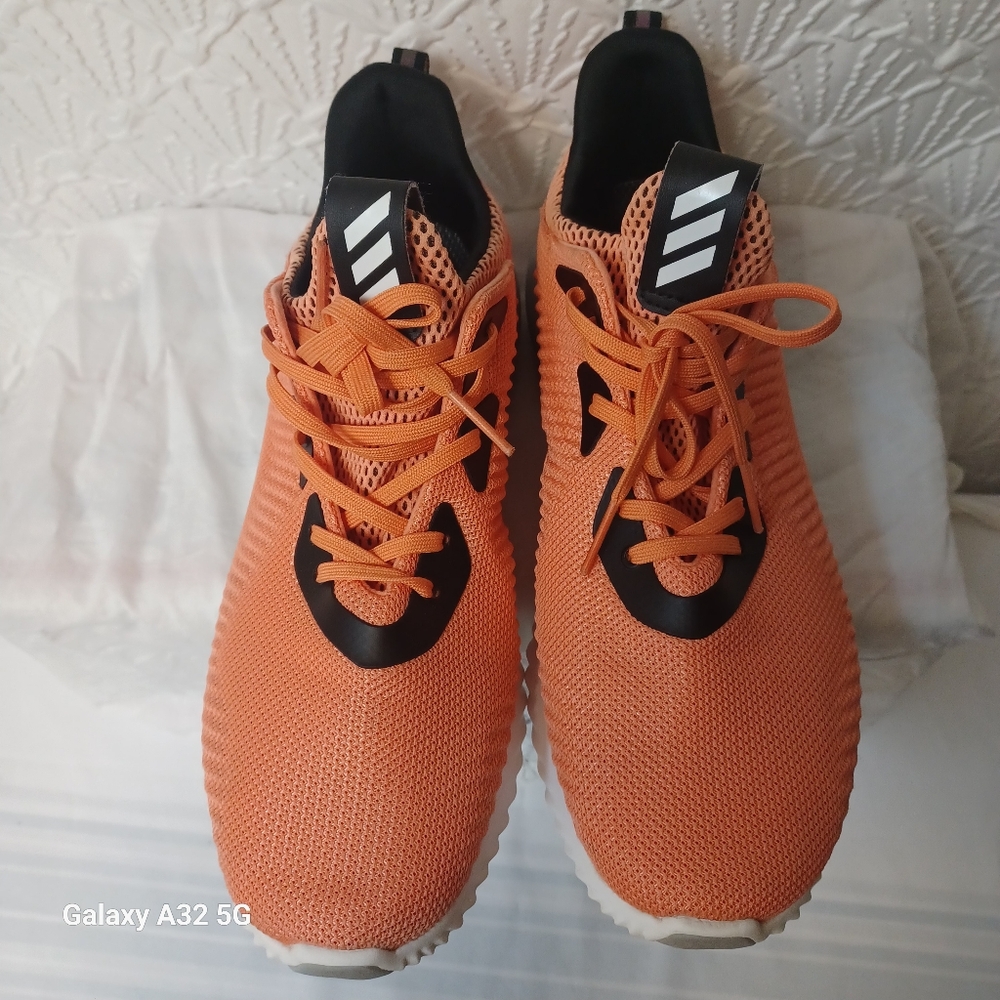 Adidas Alpha Bounce 3 Atheletic Men Size 10 Peach and Black Sneakers - Picture 7 of 14